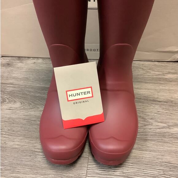 HUNTER Women's 5 Red Original Back Adjustable Matte Rain Boots Pull On LM1-10 - Picture 2 of 11
